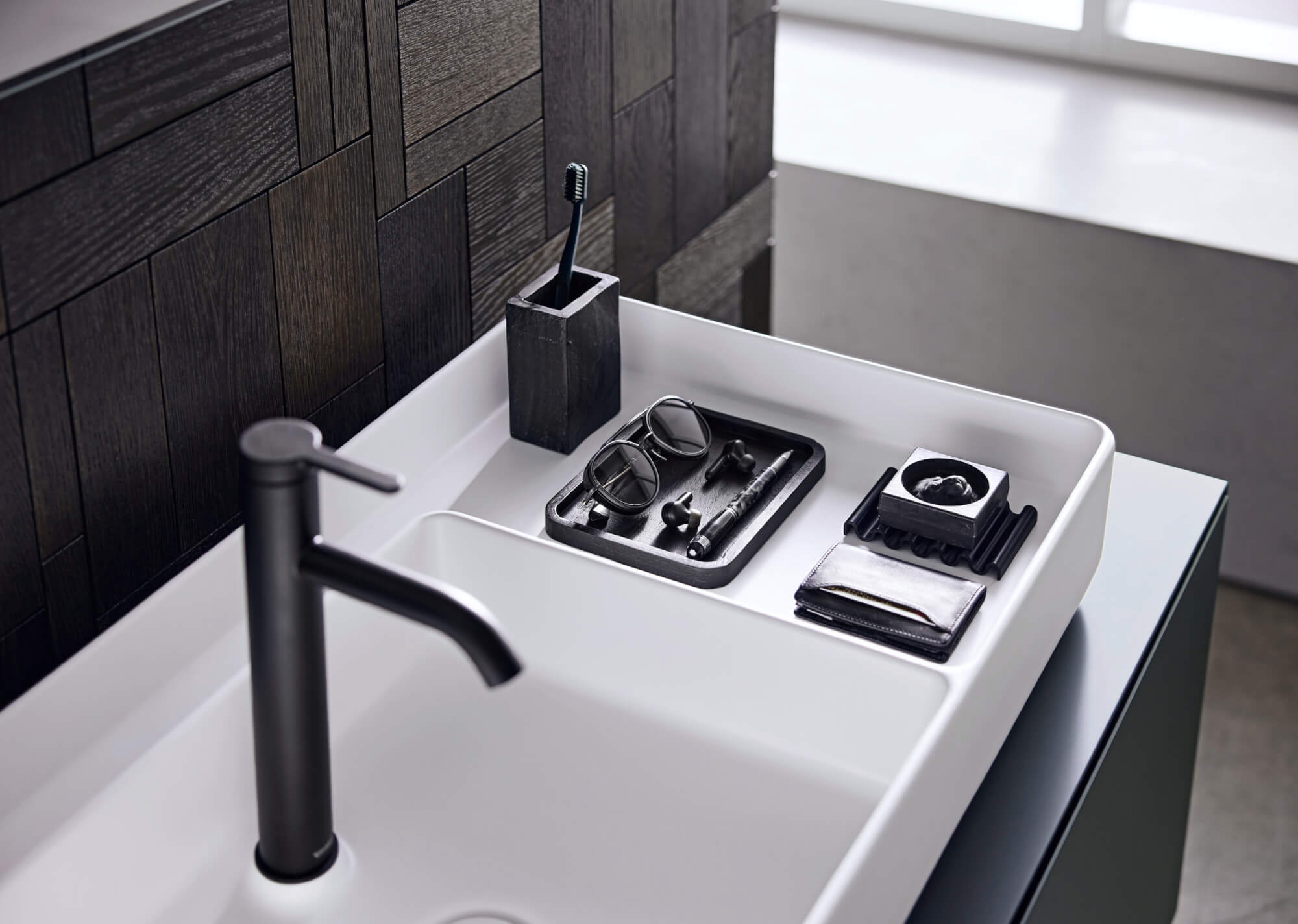 Bento Starck Box - Elegant Serenity - Bathrooms