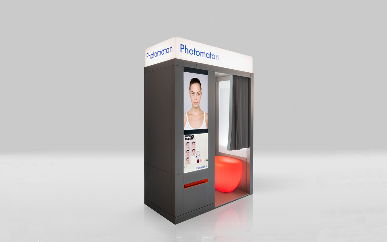 Photomaton (Photomaton) - High-Tech