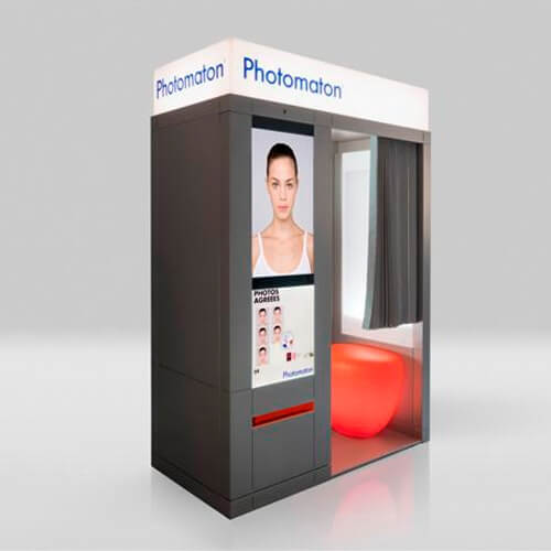 Photomaton by Starck at the Kahn Galery - 